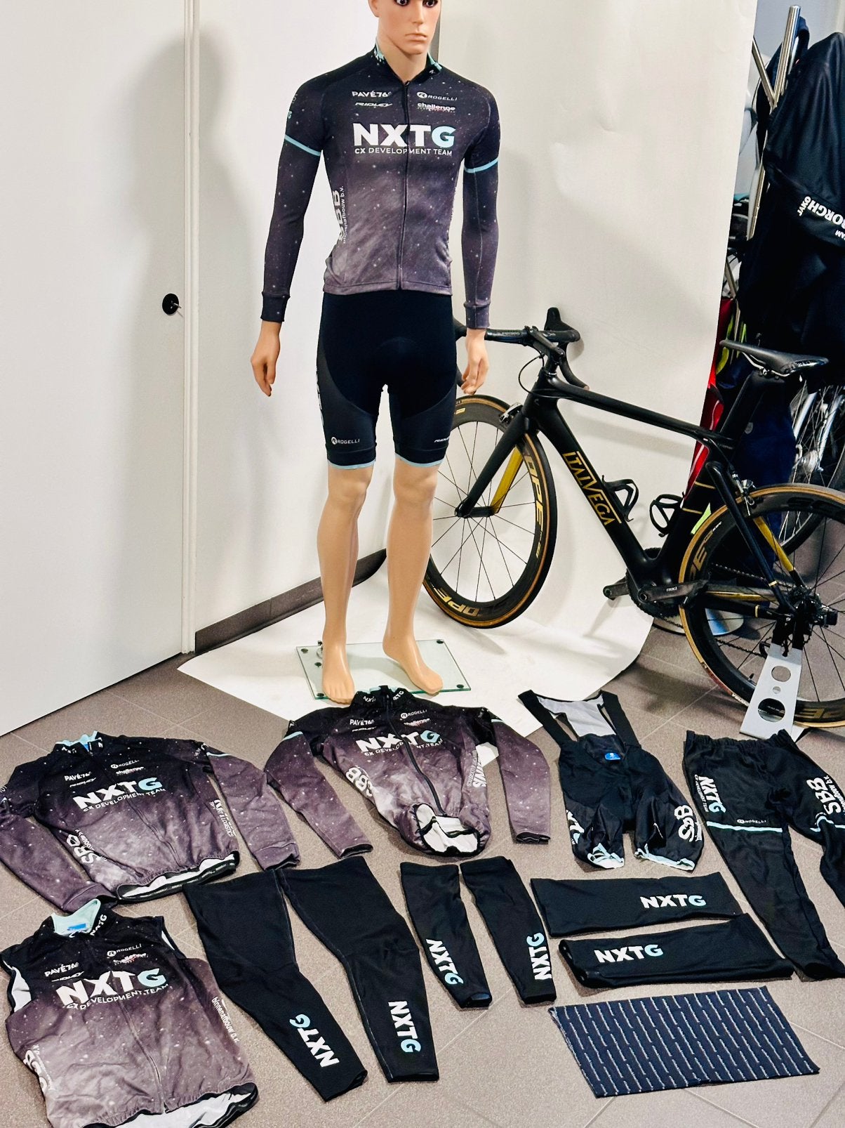 wielrenbroek wielrenjasje Ritsbroek windvanger Gaba Rogelli, Ophalen of Verzenden, Zo goed als nieuw, Bovenkleding, Heren
