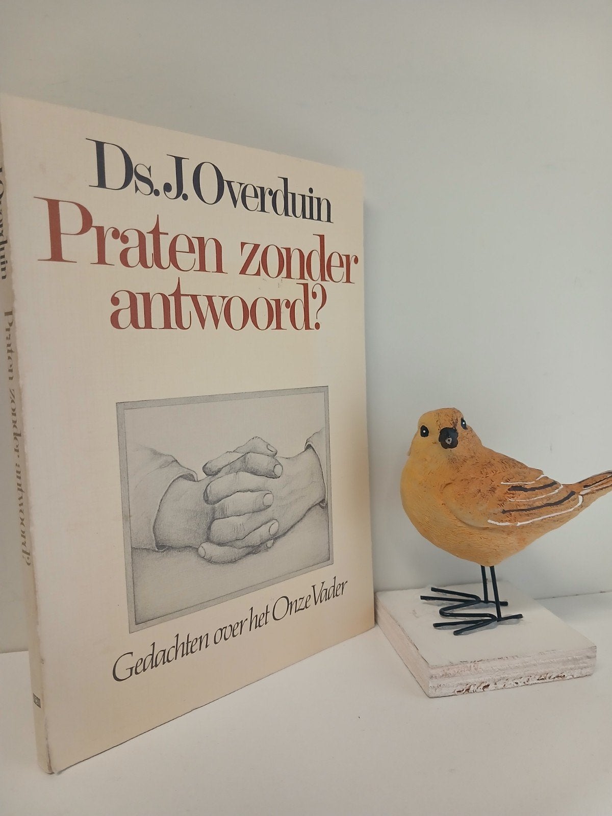 Overduin, Ds. J.; Praten zonder antwoord?, Boeken, Ophalen of Verzenden, Gelezen, Christendom | Protestants