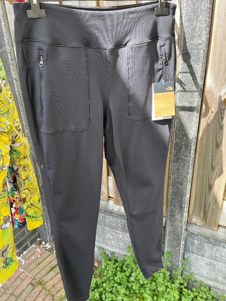 TNF Paramount Hybrid legging mt L NIEUW, Overige merken, Nieuw, Ophalen of Verzenden, Kleding
