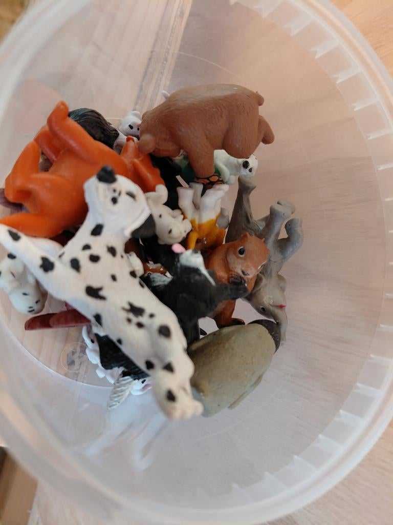 Bakje vol plastic speelgoeddieren - diverse soorten, Ophalen of Verzenden
