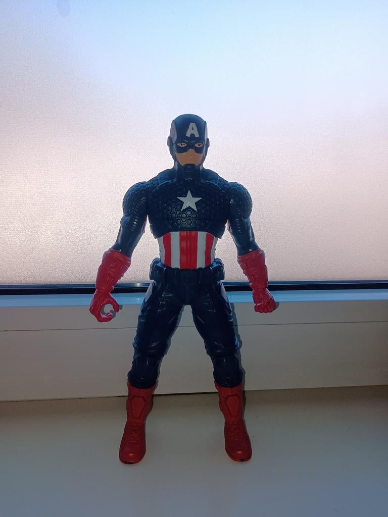 Captain America, Kinderen en Baby's, Speelgoed | Actiefiguren, Ophalen of Verzenden, Zo goed als nieuw