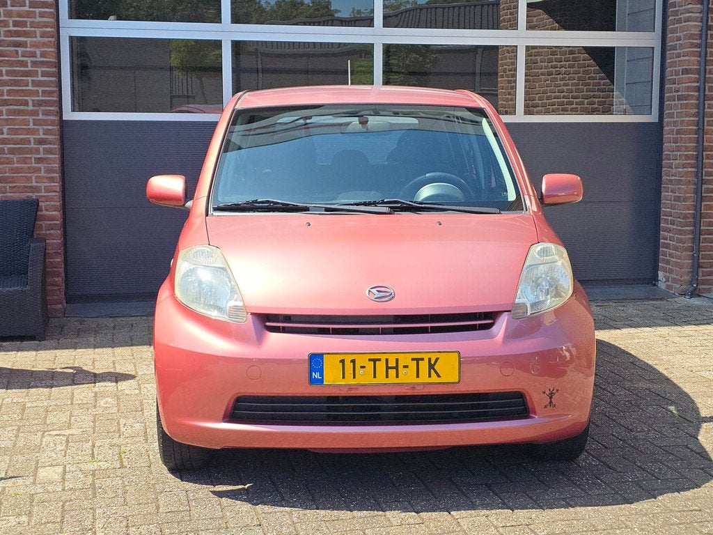 Daihatsu Sirion 2 1.0-12V Trend Airco |Apk 04 2027 |5DR, Auto's, Daihatsu, Voorwielaandrijving, Gebruikt, Bedrijf, Handgeschakeld