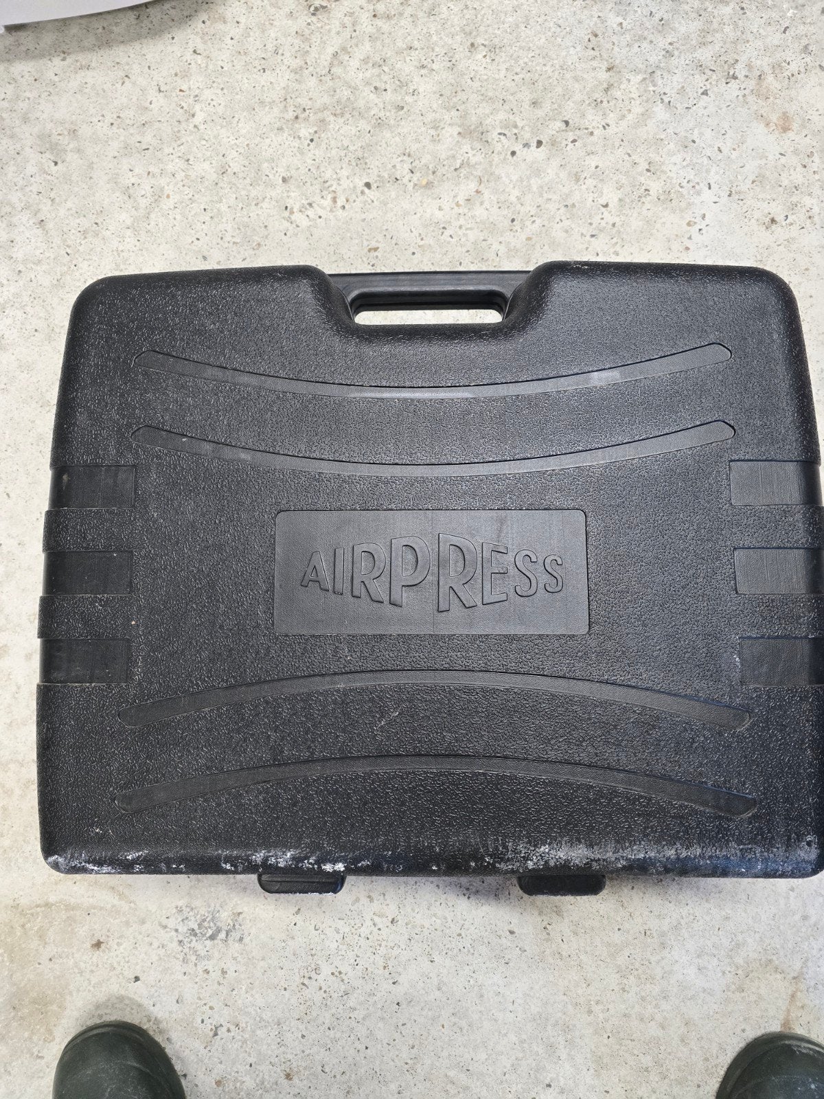 Airpress tacker met koffer en toebehoren, Ophalen of Verzenden, Gebruikt