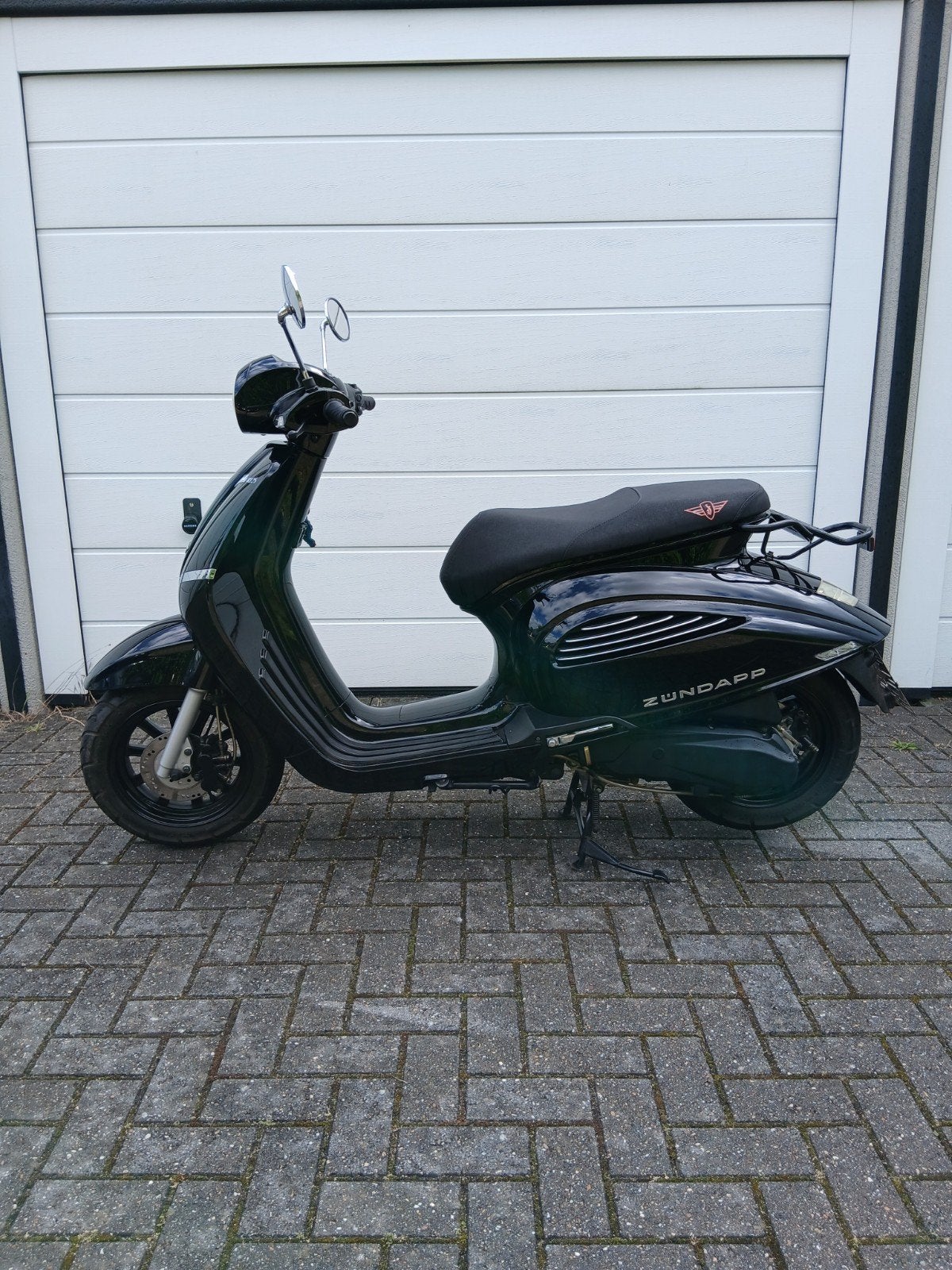 Zeldzame Zundapp Bella R125 - 2018 - LED - Duitse papieren, Ophalen