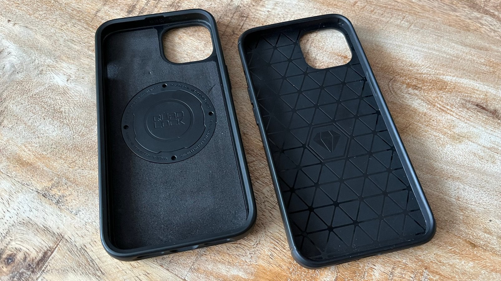 Quad lock Mag Case iphone 13  - hoesje - extra hoesje, Ophalen of Verzenden, Zo goed als nieuw, IPhone 13