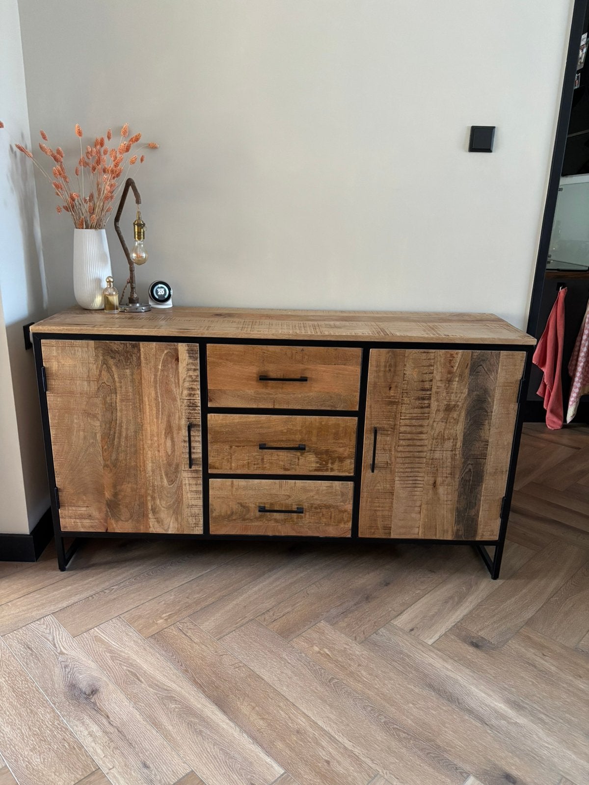 Dressoir mango hout, Huis en Inrichting, Kasten | Dressoirs, Ophalen, Zo goed als nieuw, 25 tot 50 cm