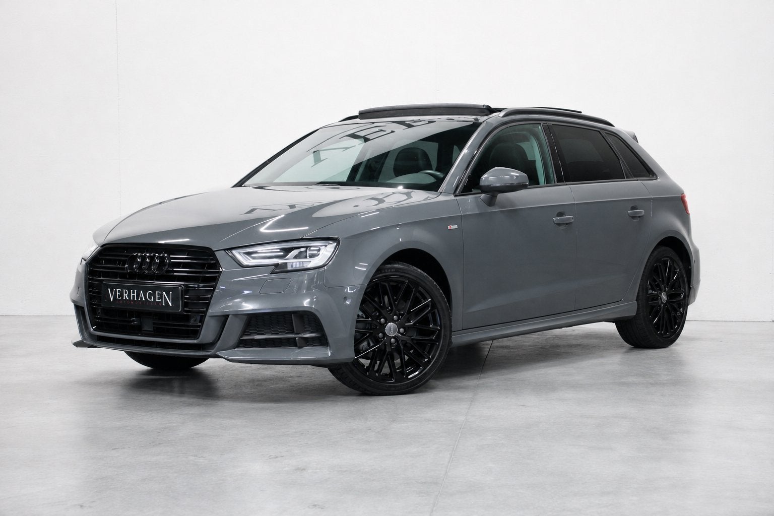 Audi A3 Sportback 2.0 TFSI quattro Sport S Line Pano Trekhaa, Automaat, 730 kg, Gebruikt, 1984 cc