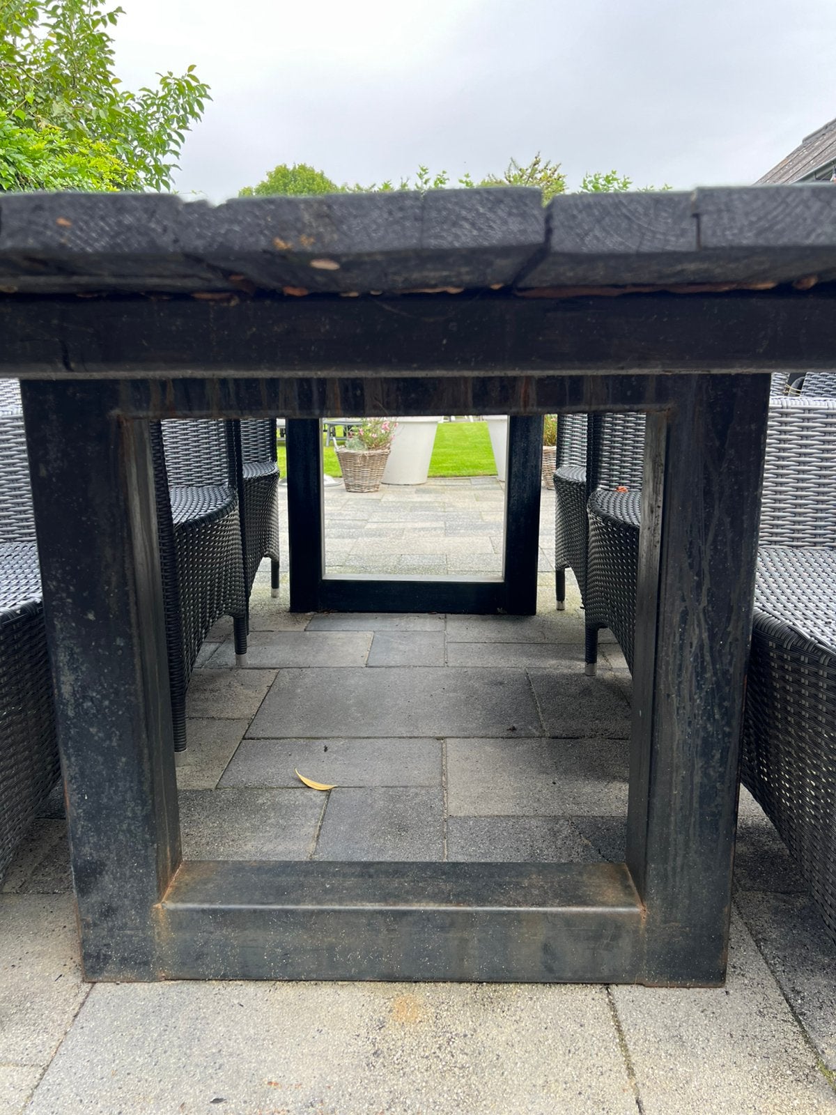 Foto 5 van Grote robuuste tuintafel 247x99 van steigerhout
