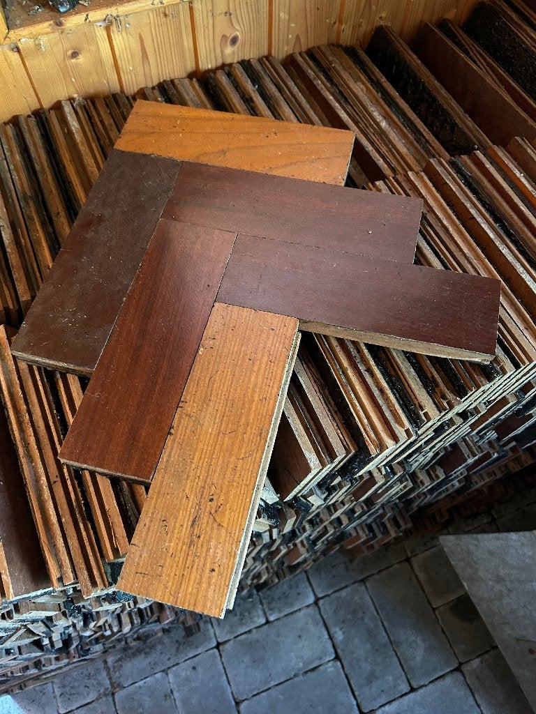 Authentieke hardhouten 60er jaren visgraatvloer, Gebruikt, Minder dan 50 cm, 10 m² of meer, Hout