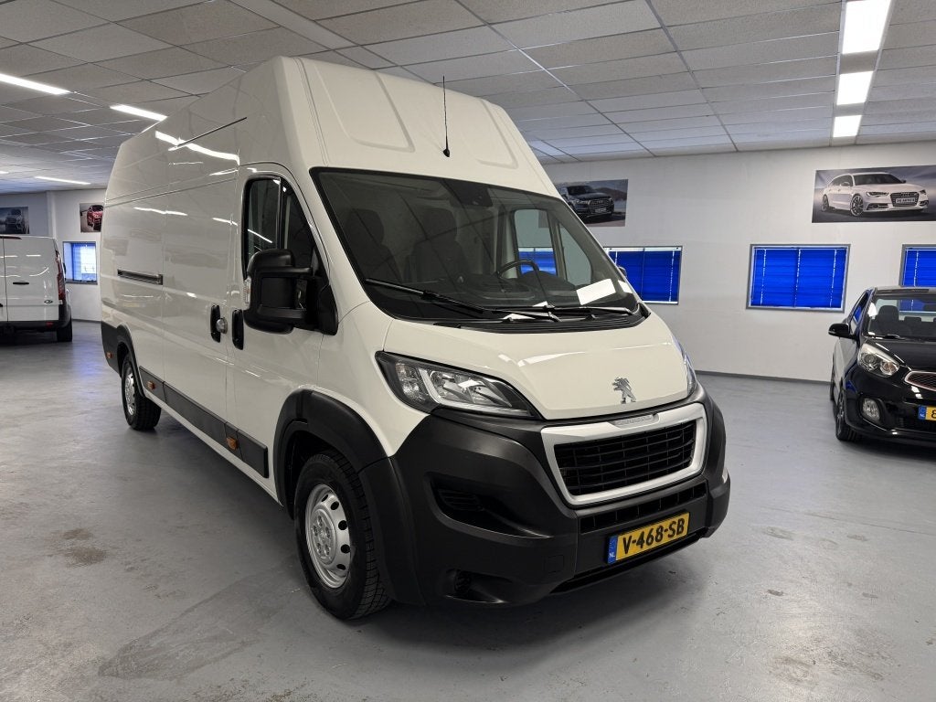 Peugeot Boxer 435 2.0 HDI MAXI EURO6 L4/H3 (bj 2018), Auto's, Parkeersensor, Gebruikt, Euro 6, 4 cilinders