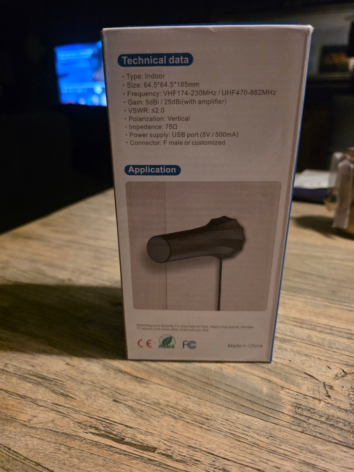 Digitale DVB-T2 TV Binnenantenne met Versterker, Ophalen of Verzenden, Nieuw