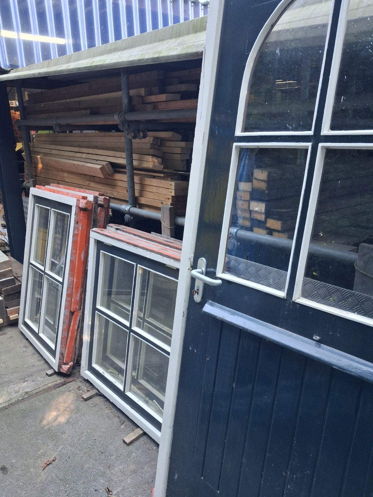 4 hardhouten raamkozijnen + hardhouten deurkozijn met deur, Ophalen, Minder dan 250 cm
