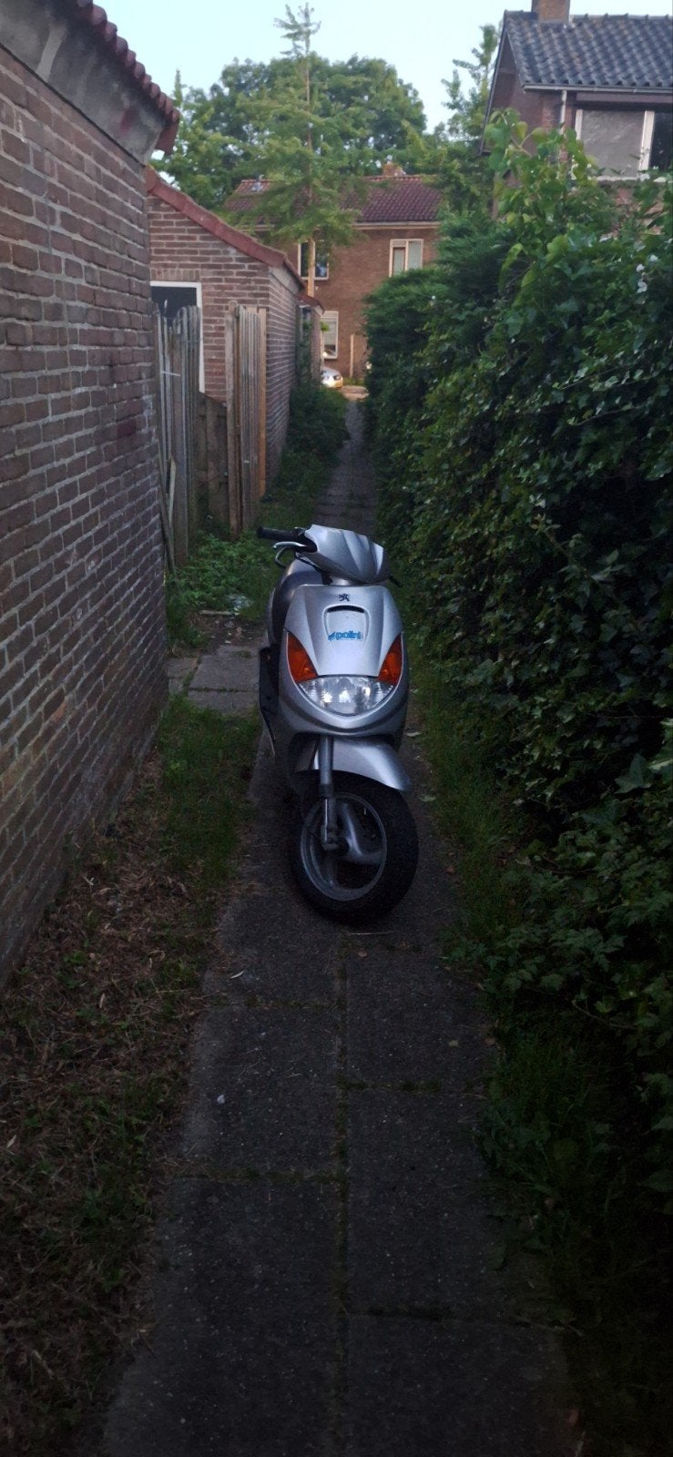 Opzoek naar opknap 2 takt scooters, Ophalen, Tweetakt, Zip