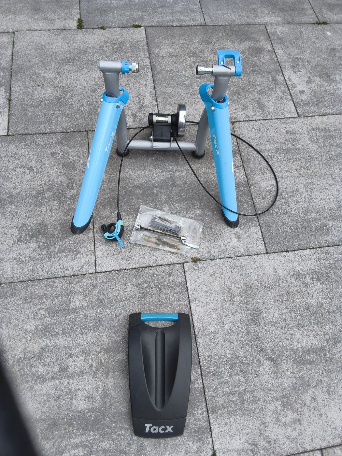 Gebruikte Tacx fietstrainer met voorwielsteun, Ophalen, Gebruikt, Tacx
