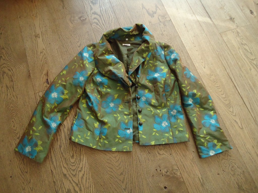 z.g.a.n. groen gebloemd La Ligna jasje maat 42, Kleding | Dames, Jasjes, Kostuums en Pakken, Maat 42/44 (L), Ophalen of Verzenden