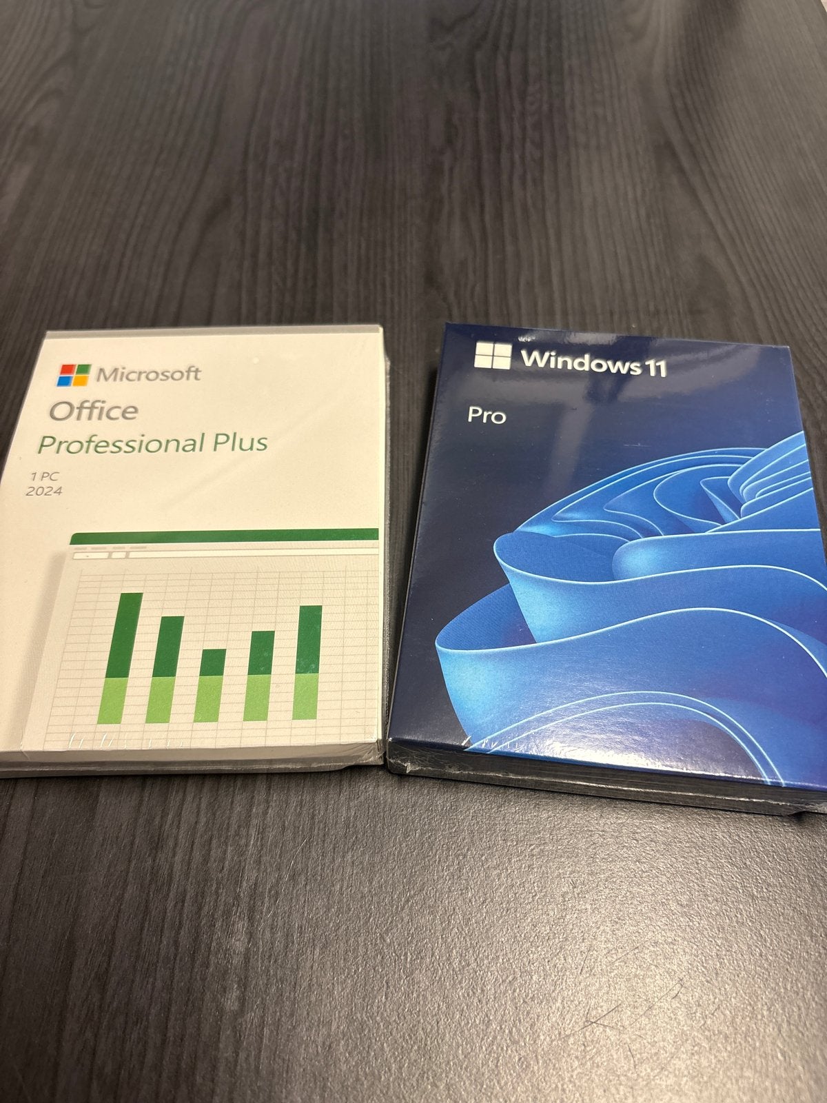 NIEUW USB Windows 11 Pro USB & Office Pro Plus 2024 geseald