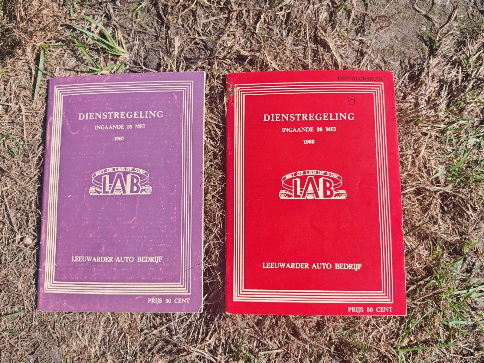 2x dienstregeling Leeuwarder Auto Bedrijf 1967 en 1968, Verzamelen, Ophalen of Verzenden, Gebruikt, Trein, Boek of Tijdschrift