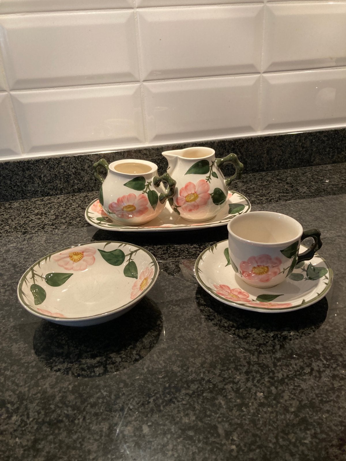 VILLEROY & BOCH - WILD ROSE - servies onderdelen, Ophalen of Verzenden