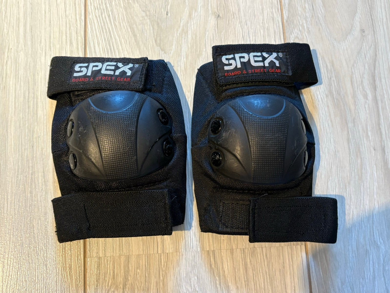 Spex elleboogbeschermers maat M, Ophalen of Verzenden, Gebruikt