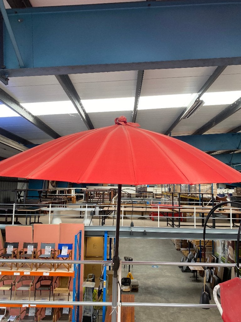 Parasol Max lichtrood 245cm rond KANTELBAAR (4 stuks), Gebruikt, Kantelbaar, Stokparasol, 2 tot 3 meter