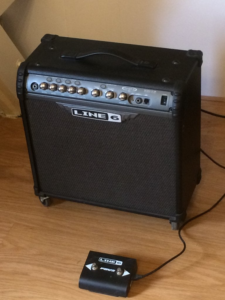 Line 6 spider III 30watt + foot switch FB V2 FS, Ophalen of Verzenden, Zo goed als nieuw, Gitaar, Minder dan 50 watt