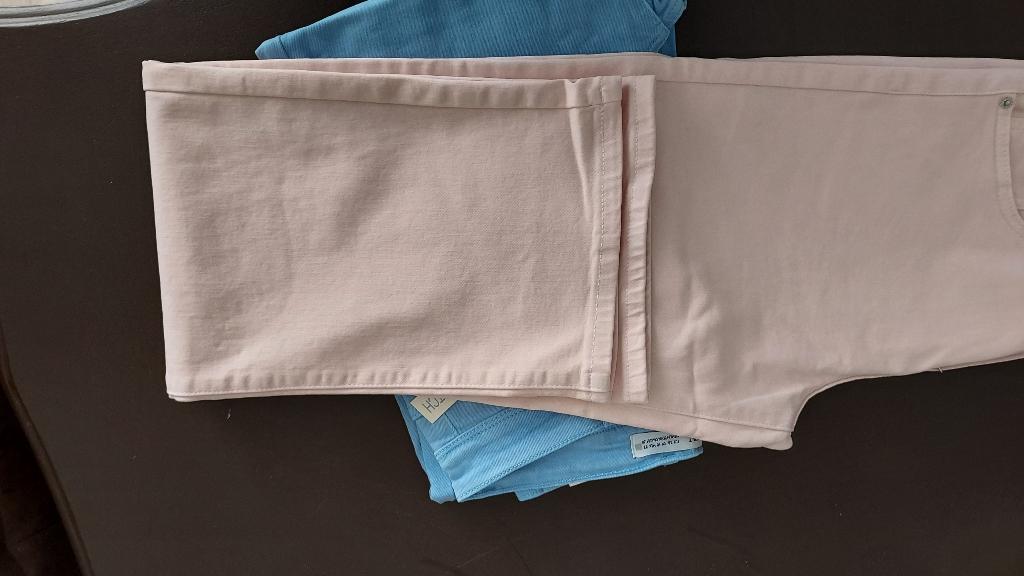 Twee nieuwe damesbroeken van Norfy in maat 38, Kleding | Dames, Maat 38/40 (M), Overige kleuren, Ophalen of Verzenden, Zo goed als nieuw