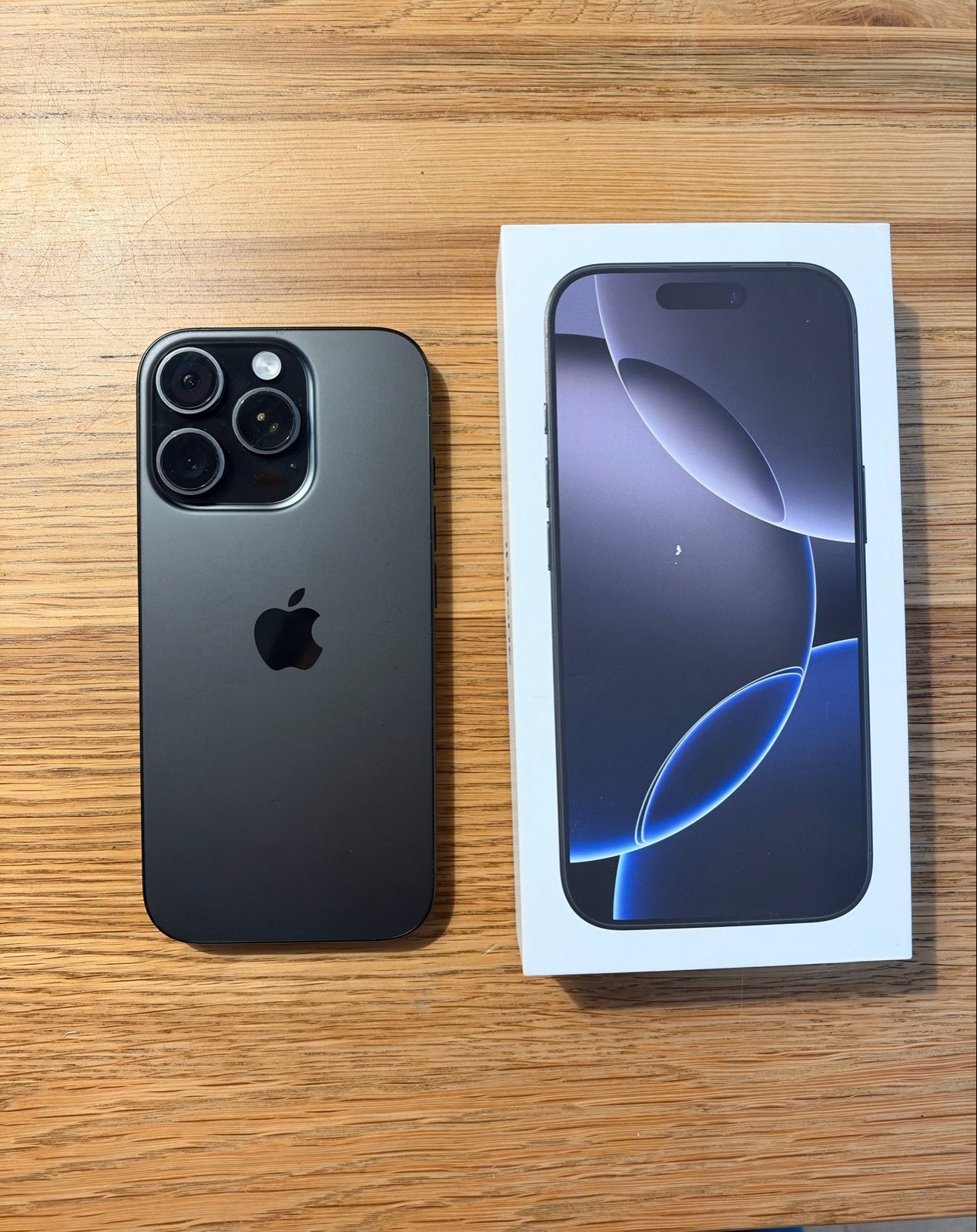 iPhone 16 Pro 128 GB - Zo goed als nieuw, IPhone 16 Pro, 128 GB, Zwart, Ophalen of Verzenden