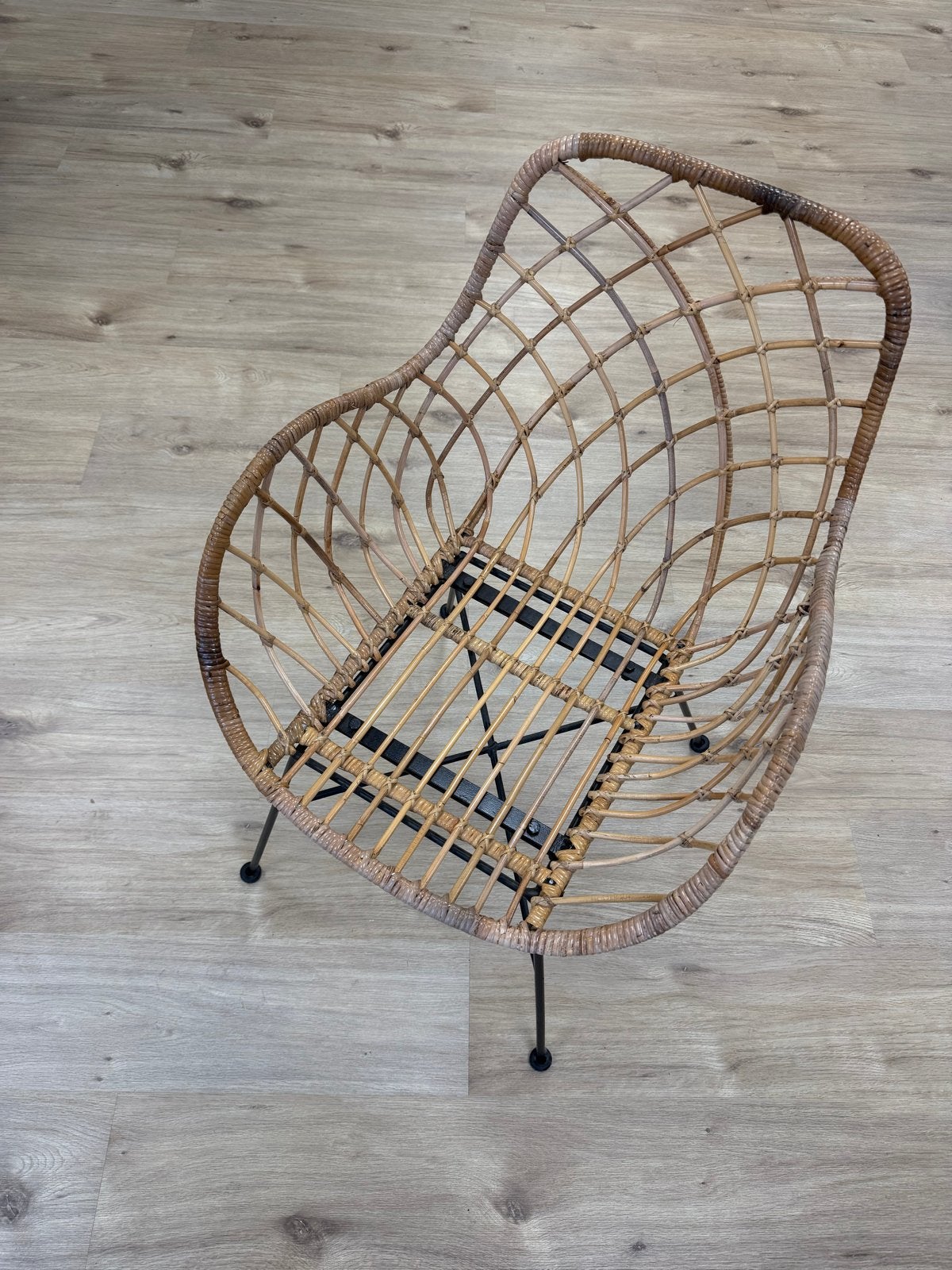 Vintage rotan / rieten stoel - voor binnen of buiten., Tuin en Terras, Ophalen, Gebruikt, Rotan
