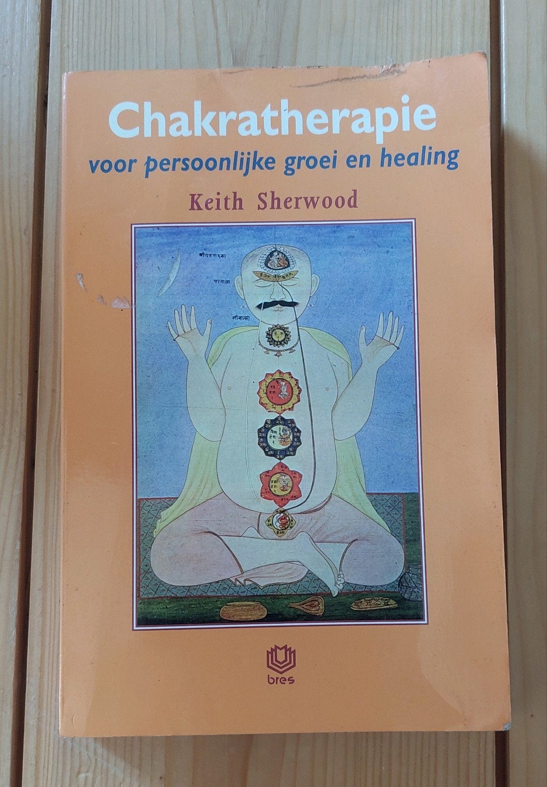 Chakratherapie: - Keith Sherwo, Gelezen, Spiritualiteit algemeen, Ophalen of Verzenden, Instructieboek