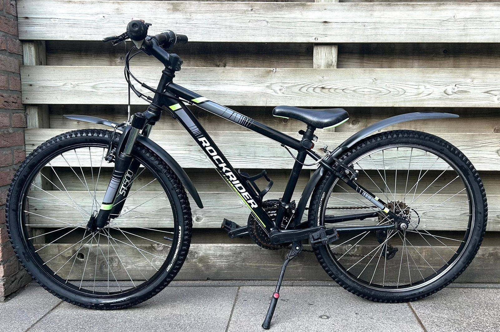 Mountainbike Rockrider ST 500 met extra's en als nieuw!, Fietsen en Brommers, Fietsen | Jongens, Ophalen, Zo goed als nieuw