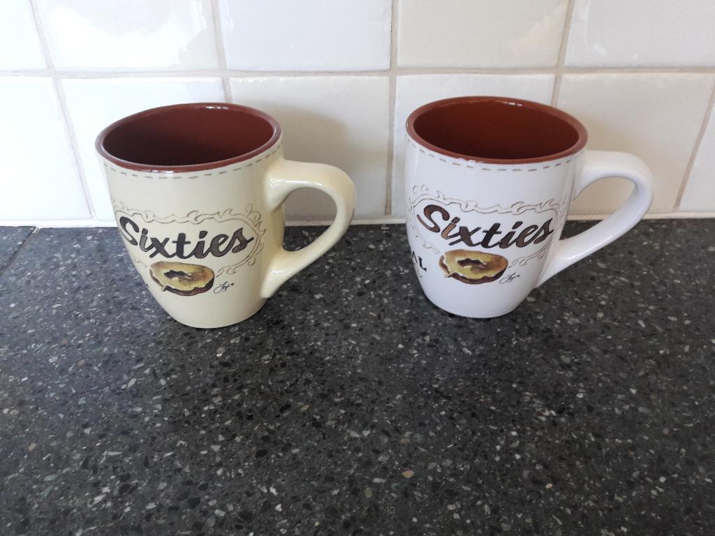 Jet ter Steege Sixties bekers, Huis en Inrichting, Keuken | Servies, Ophalen of Verzenden, Zo goed als nieuw, Overige stijlen