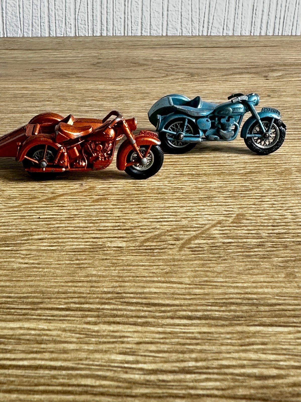 Lesney Harley Davidson en Triumph, Ophalen of Verzenden, Gebruikt, Lesney