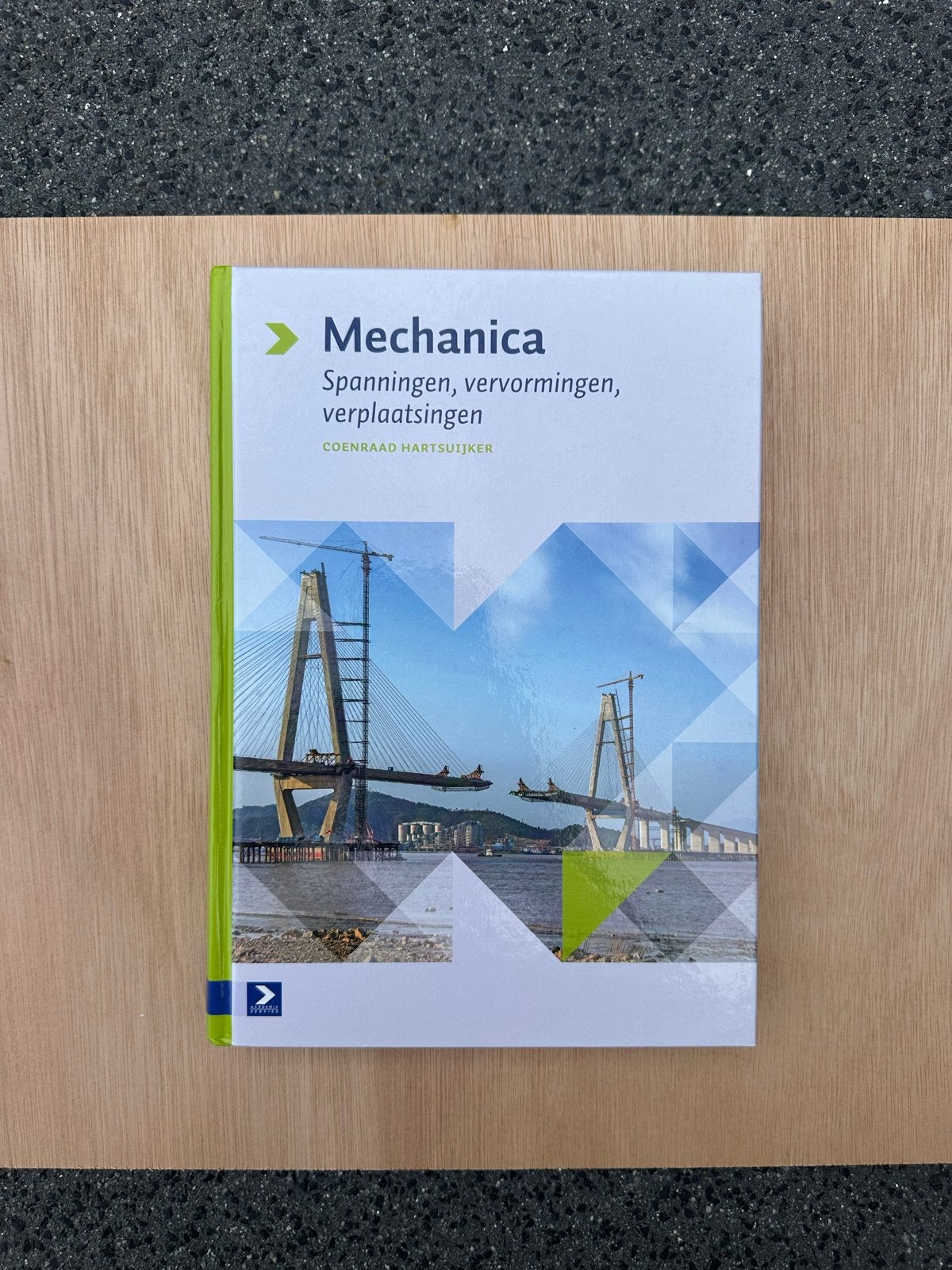 Mechanica: Spanningen, vervormingen, verplaatsingen, Boeken, Ophalen of Verzenden, Beta, Zo goed als nieuw, HBO