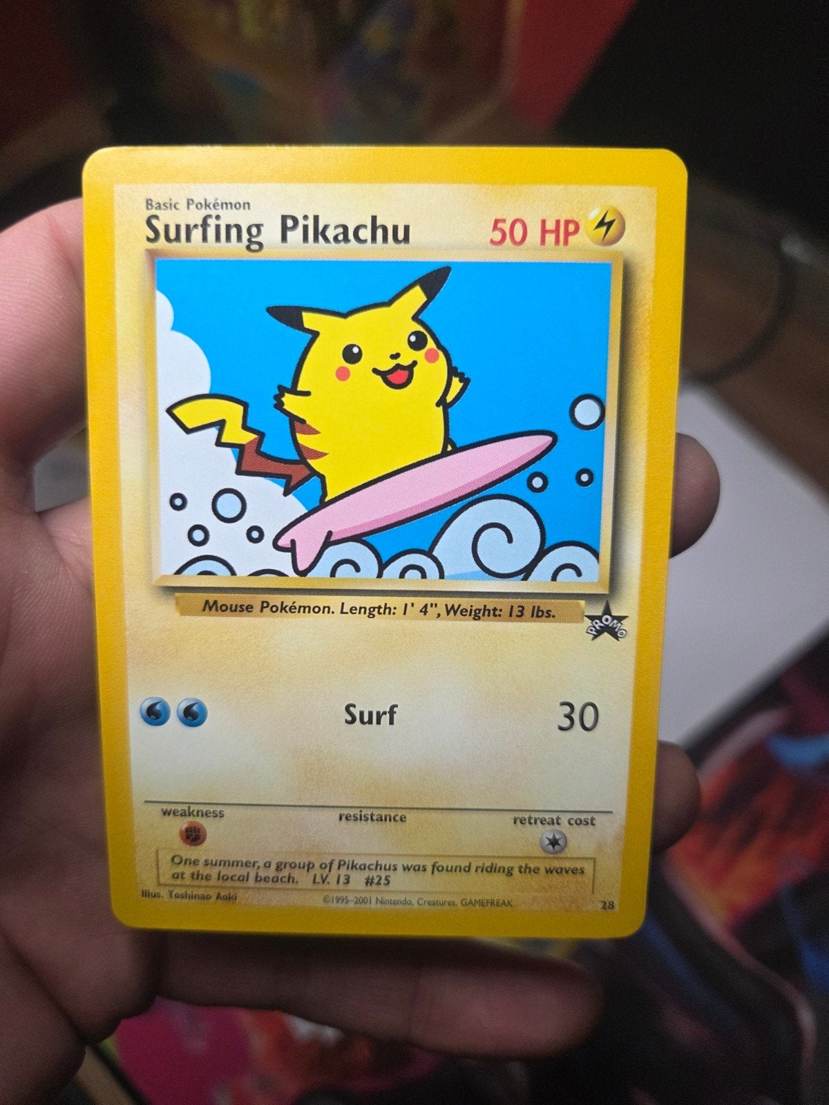 Surfing Pikachu 28 Black Star Promo Wizard of the coast 1999, Ophalen of Verzenden, Nieuw, Losse kaart
