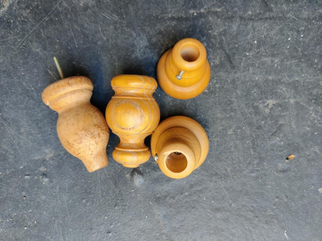 Houten meubelpoten of decoratieve knoppen, Huis en Inrichting, Ophalen of Verzenden, Gebruikt