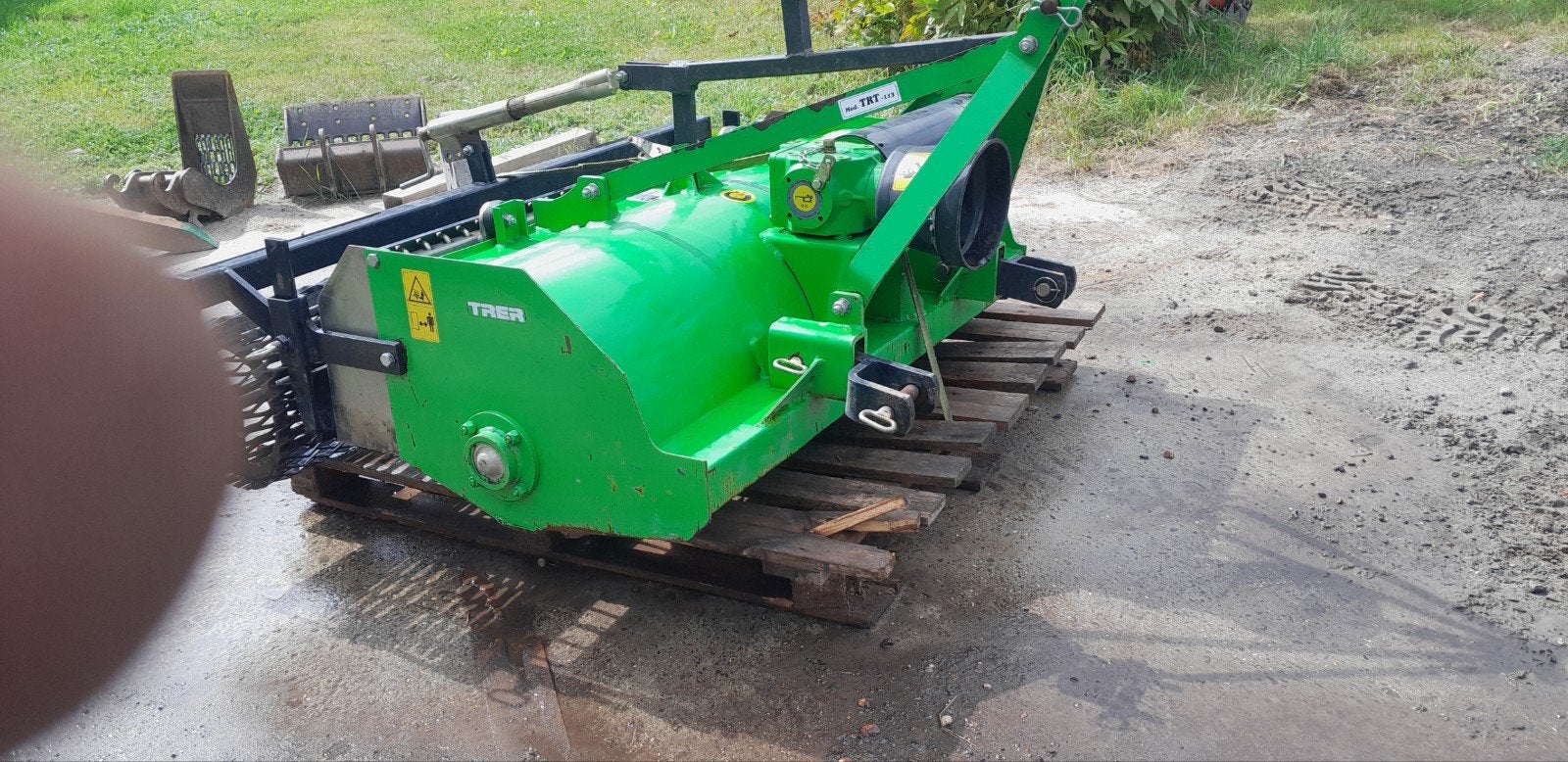 Trer overtopfrees., Ophalen, Akkerbouw, Grondbewerking