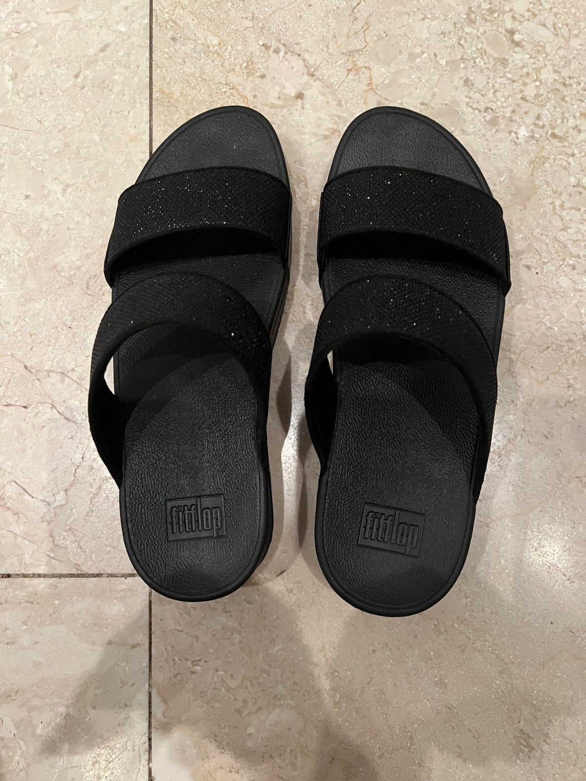 FitFlop slippers, Slippers, Zwart, Ophalen of Verzenden, Zo goed als nieuw