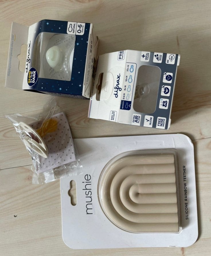 Difrax Fopspenen & Mushie Bijtring Set - Nieuw!, Ophalen, Nieuw