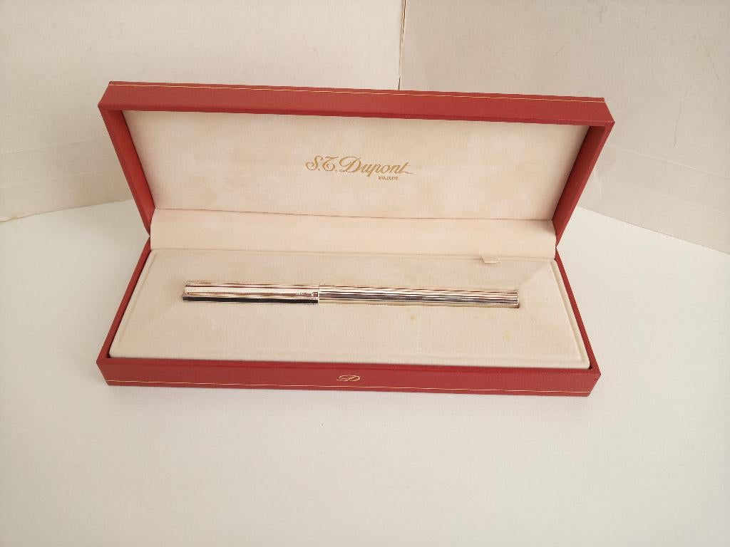 Zeldzame S T Dupont facet Zilver 18 karaat goud punt vulpen, Overige merken, Ophalen of Verzenden, Vulpen, Met reclame