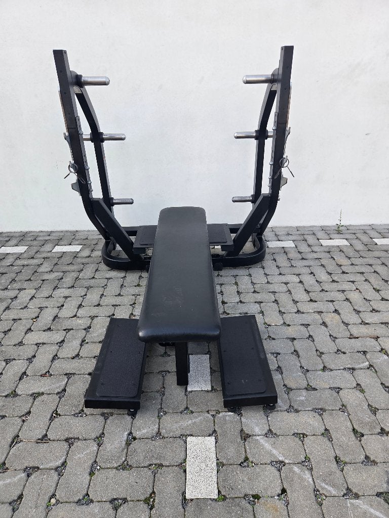 Technogym Pure Strength Olympic Flat Bench