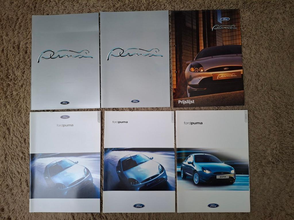 Lot autofolders Ford Puma, Boeken, Verzenden, Gelezen, Ford