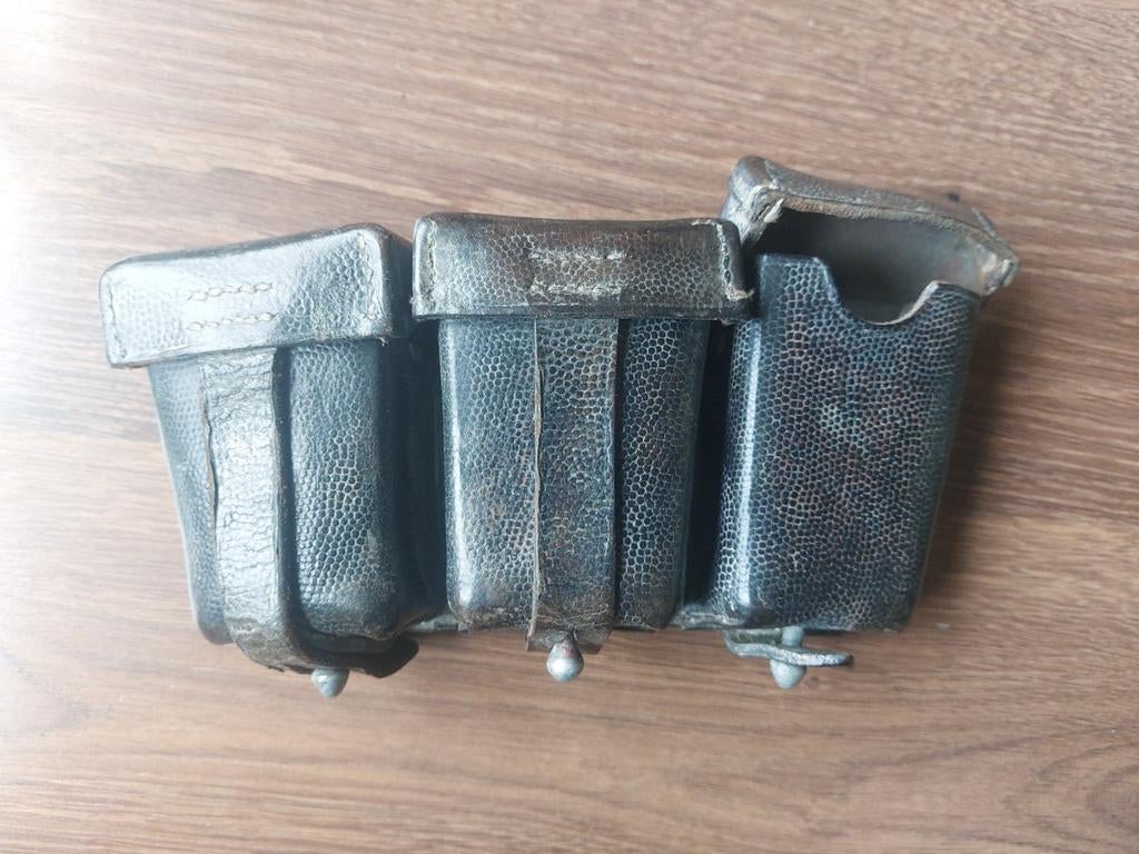 Duits Leren Munitietasje K98 - WOII, Ophalen of Verzenden, Landmacht, Overige gebieden, Overige typen