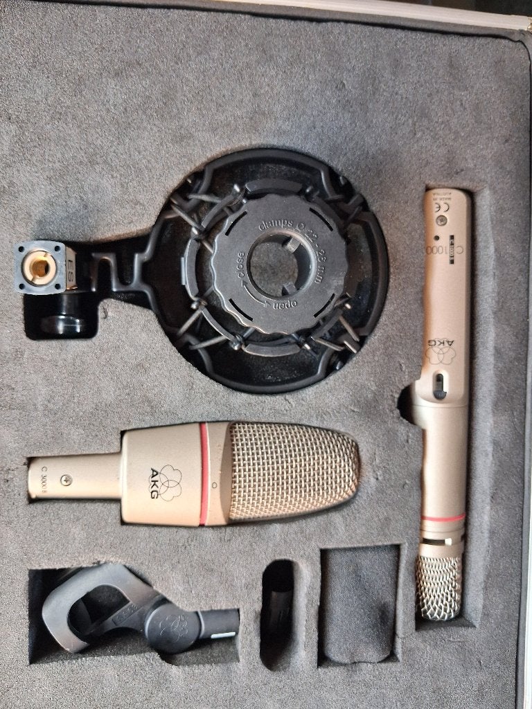 AKG C3000B en C1000S Microfoon Set in Koffer, Gebruikt, Inclusief kabels, Overige typen, Ophalen