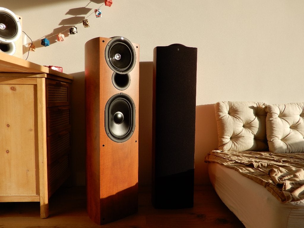 KEF Q serie Q7 Uni-Q 3-wegs Basreflex dark apple speakers, Vloerstaande luidspreker, Basreflex, Zo goed als nieuw, KEF