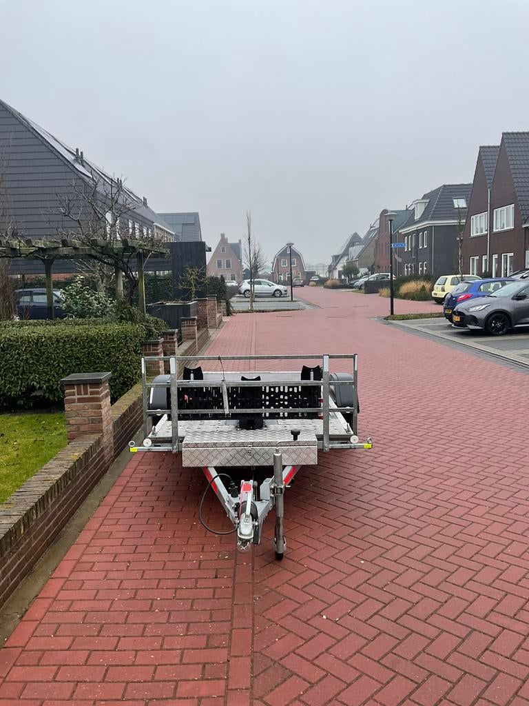 Motor aanhanger te huur Noord Holland,     Heerhugowaard, Ophalen of Verzenden, Zo goed als nieuw