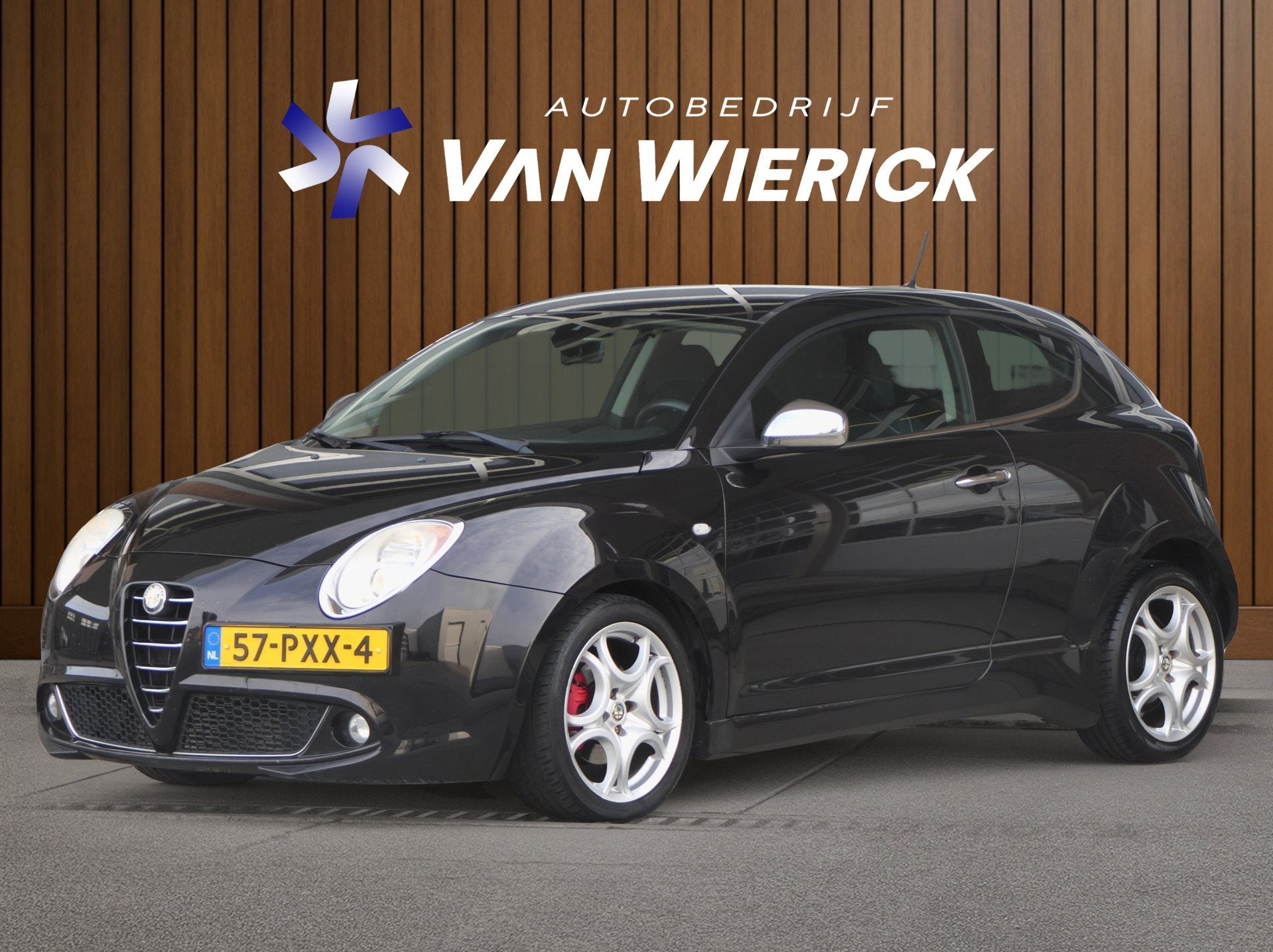 Alfa Romeo MiTo 1.4 T Distinctive Automaat 135PK | Nieuwe Di, Euro 5, Zwart, 4 cilinders, Origineel Nederlands