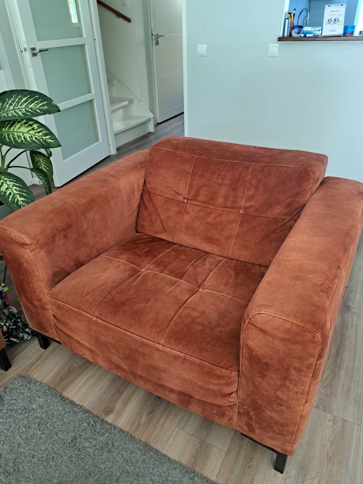 bruine loveseat, Ophalen, Gebruikt, Tweepersoons, 75 tot 100 cm
