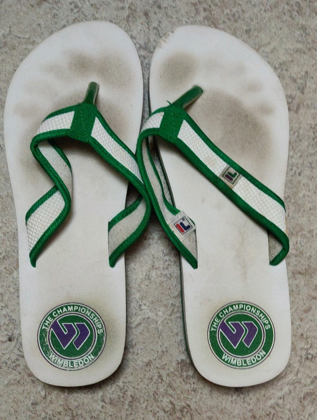 FILA teenslippers met groene accenten maat 40, 2x gedragen, Slippers, Overige kleuren, Ophalen of Verzenden, Zo goed als nieuw