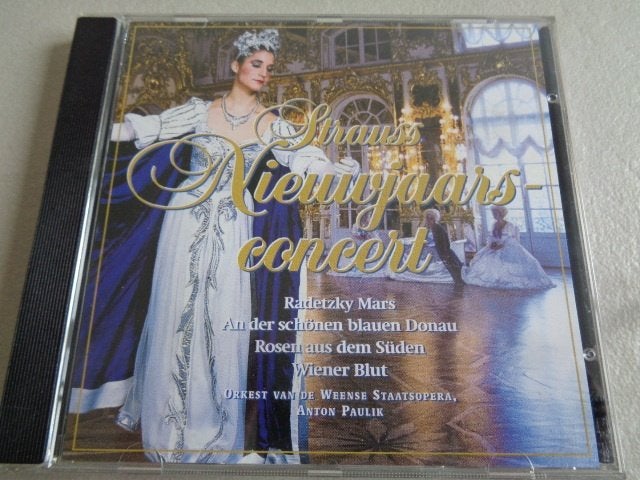 CD Strauss Nieuwjaarsconcert, Ophalen of Verzenden, Classicisme, Zo goed als nieuw, Kamermuziek