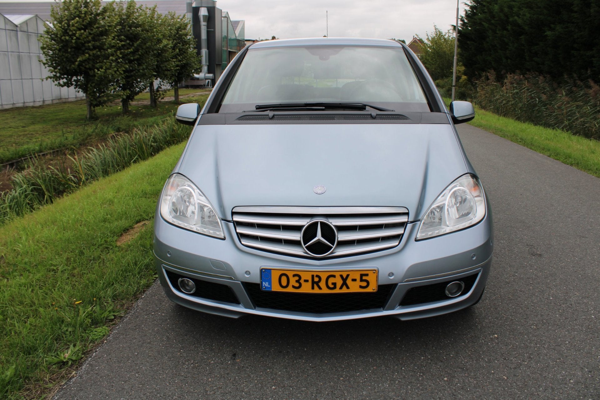 Mercedes-Benz A-klasse 160 Business Class Avantgarde Automaa, Auto's, Euro 5, Blauw, Leder en Stof, 1000 kg
